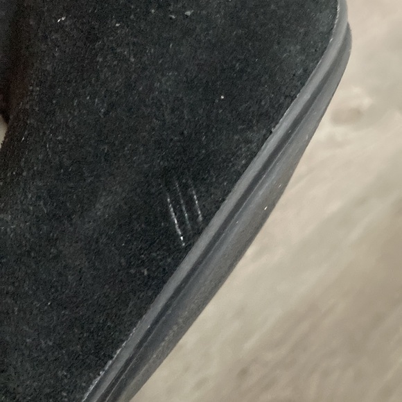 Me Too Women’s Suede Leather Ankle Zip Platform Heel Booties - Picture 16 of 16